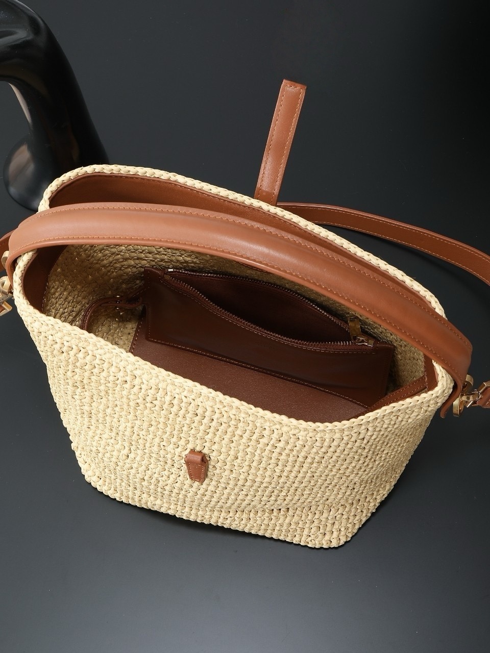 2026年新作 ラフィア織り 大容量バケットバッグ レザート - Women'S Raffia Bags のレビューと価格